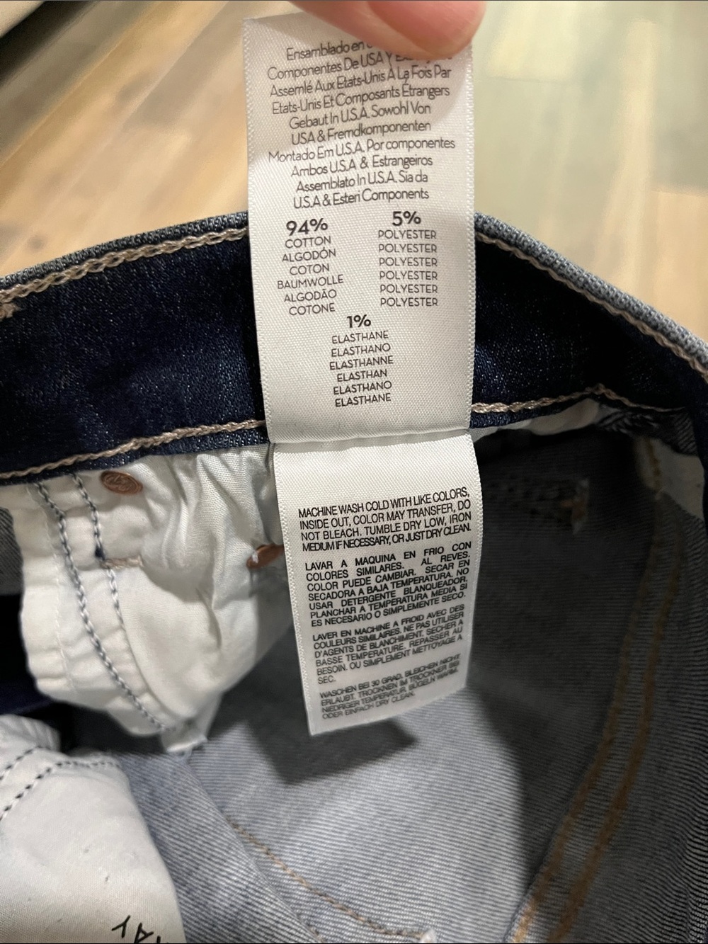 NEW Mother Jeans The Weekender Fray in Teaming Up Size 27 - Picture 8 of 8
